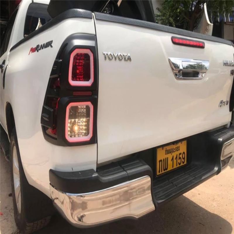 Toyota Revo/ Hilux 2015 hátsó fény borítása 2018,Toyota Revo/ Hilux 2015 féklámpája
