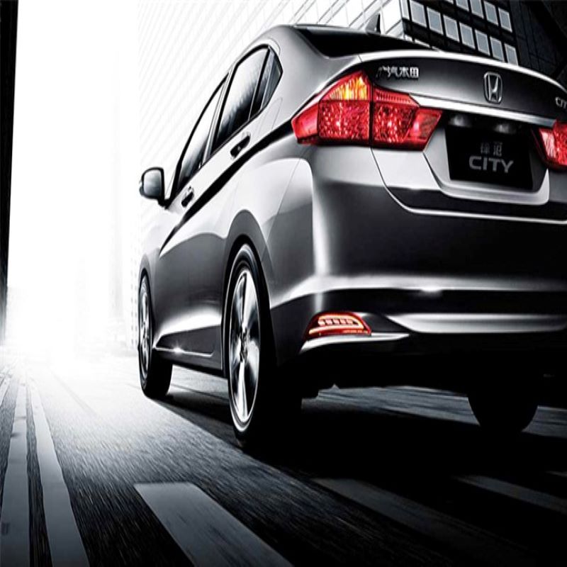 A 2015-ös Honda City hátsó lökhárító lámpája,a Honda City-i féklámpa